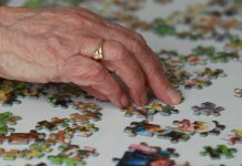 Placówki dla seniorów zawieszają działalność
