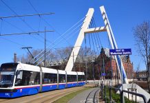Zmiany w komunikacji publicznej – zwróć uwagę na nowe rozkłady jazdy Tramwaj do dworca PKP Bydgoszcz Główna fot. R. Sawicki / www.bydgoszcz.pl