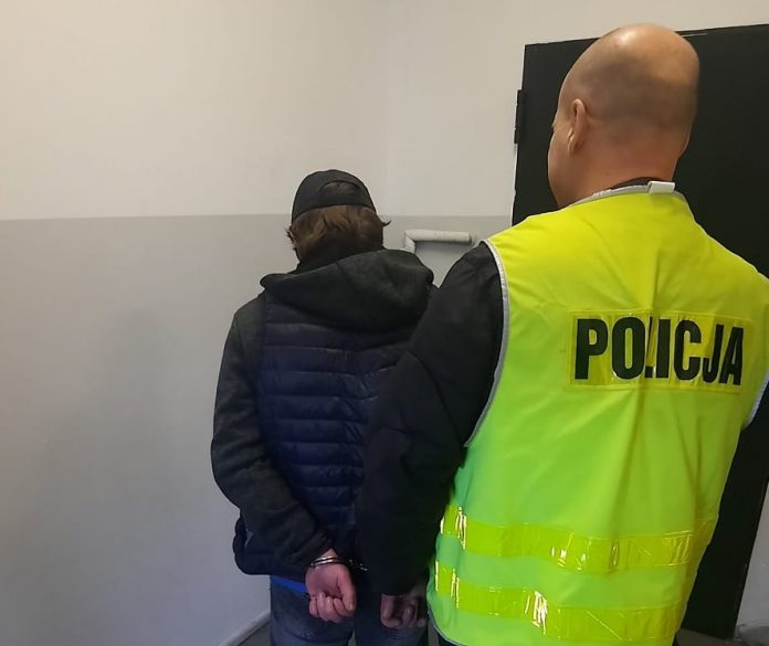 zlapany-na-goracym-uczynku-kradziez-ze-sklepu Kradzież udaremnił policjant "w cywilu"