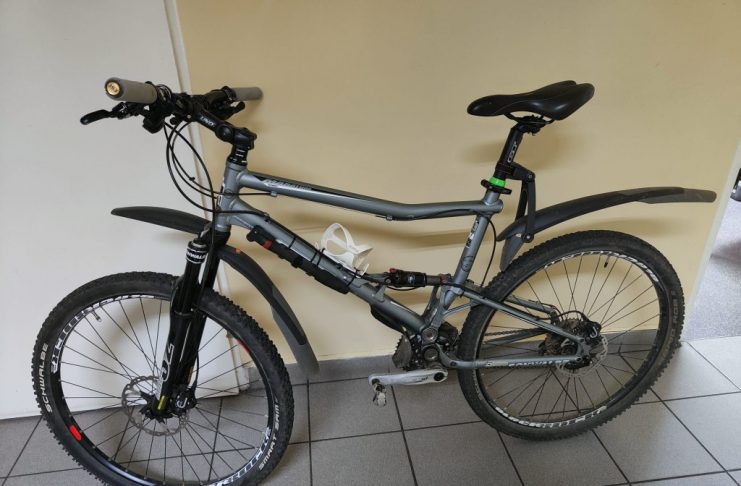 https://bydgoszcz.policja.gov.pl/kb1/informacje/wiadomosci/133450,Policjanci-z-Blonia-odzyskali-rowery-warte-15-tysiecy-zlotych.html Skradziny rower