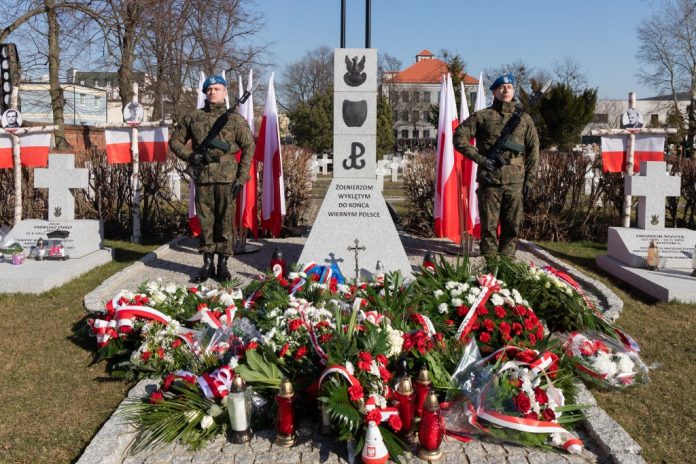 Narodowy Dzień Pamięci Żołnierzy Wyklętych w Bydgoszczy 2023 Narodowy Dzień Pamięci Żołnierzy Wyklętych w Bydgoszczy 2023