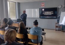 Zespół Szkół Elektrycznych gościł Policjantów Zespół Szkół Elektrycznych gościł Policjantów